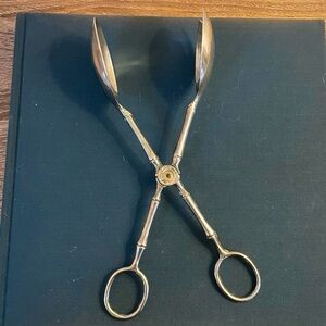 Bamboo shaped salad vegetable tongs